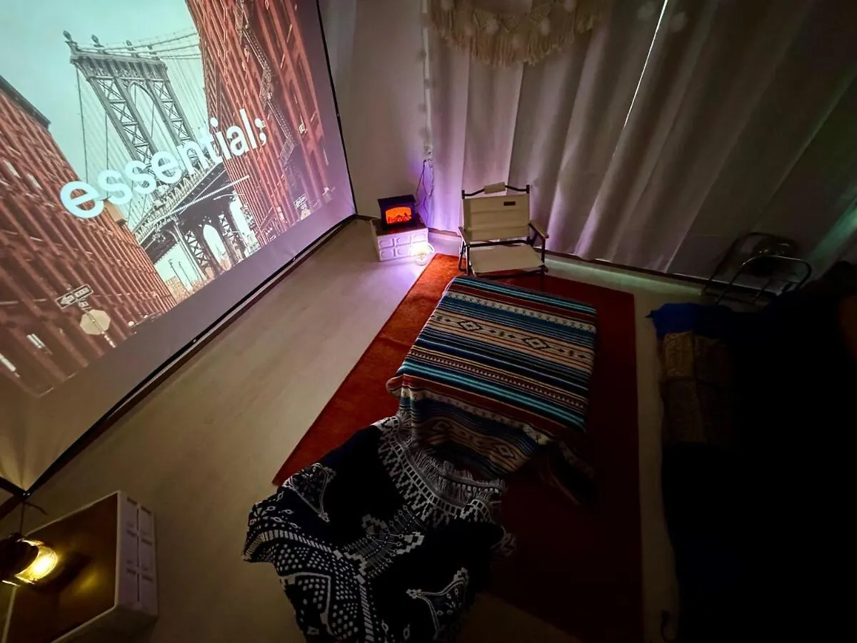 빌라 At Home, Sunny Emotional House, Free Parking, 3Q Beds, Attic Movie Theater 부산광역시