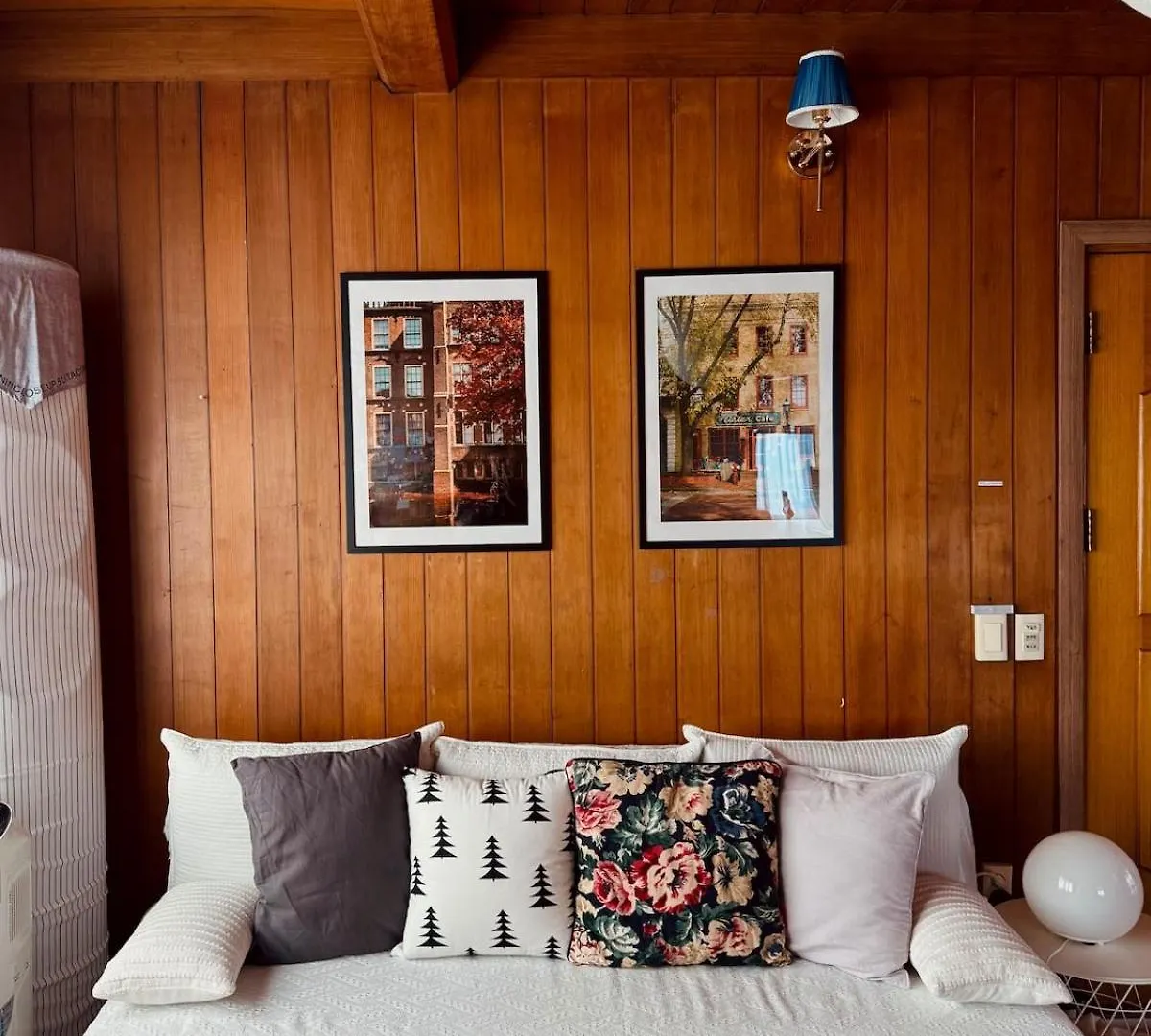 빌라 At Home, Sunny Emotional House, Free Parking, 3Q Beds, Attic Movie Theater 부산광역시