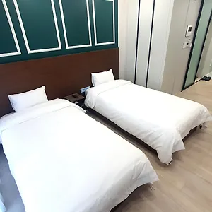 아파트호텔 Raviens Haeundae Avenue, 부산광역시